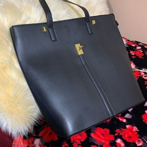 Adrienne Vittadini Modern Edge Black Handbag" - Picture 7 of 8